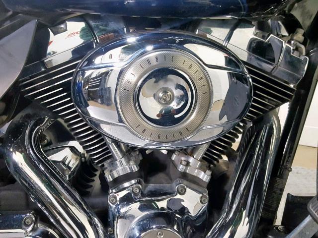 1HD1MAM15DB856422 - 2013 HARLEY-DAVIDSON FLHTCUTG T BLUE photo 11