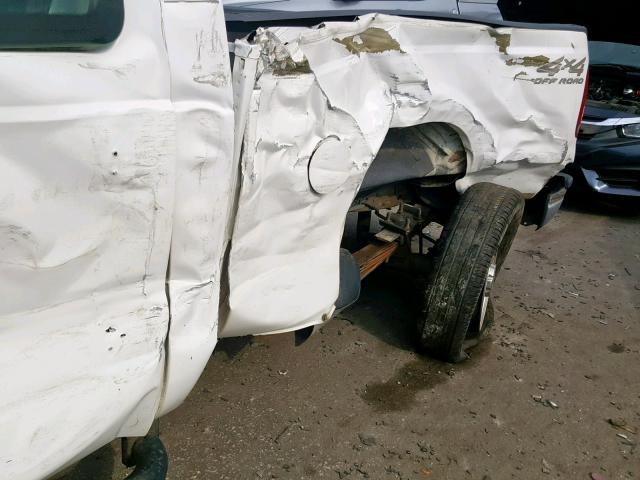 1FTNX21S81ED33208 - 2001 FORD F250 SUPER WHITE photo 9