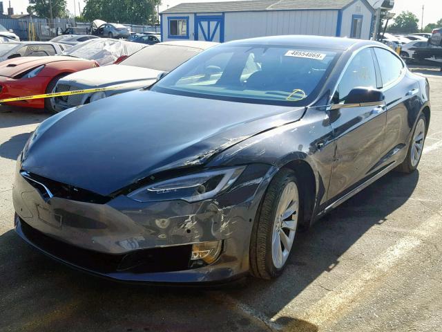 5YJSA1E18HF201185 - 2017 TESLA MODEL S GRAY photo 2