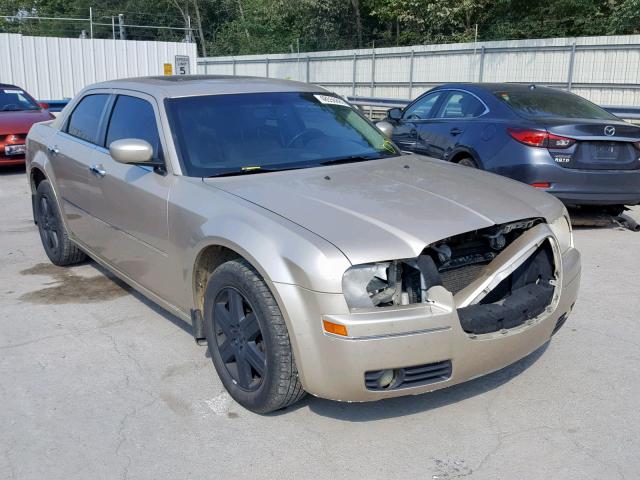 2C3KK53G76H375157 - 2006 CHRYSLER 300 TOURIN BEIGE photo 1