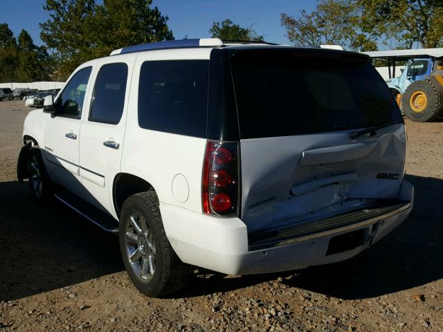 1GKFK63858J187108 - 2008 GMC YUKON DENA WHITE photo 3