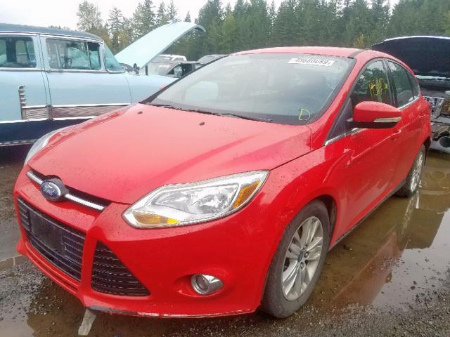 1FAHP3M21CL216752 - 2012 FORD FOCUS SEL RED photo 2