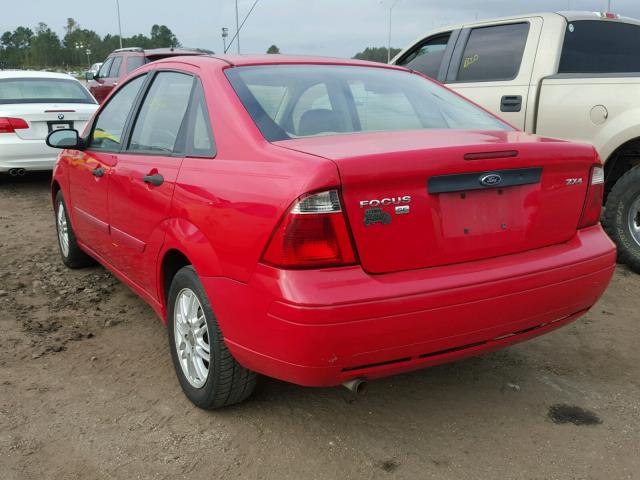 1FAFP34N76W111380 - 2006 FORD FOCUS ZX4 RED photo 3