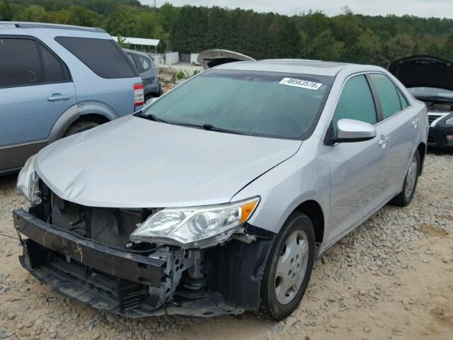 4T1BF1FK2CU591365 - 2012 TOYOTA CAMRY SILVER photo 2