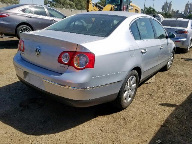 WVWJK73C28E166340 - 2008 VOLKSWAGEN PASSAT TUR SILVER photo 4