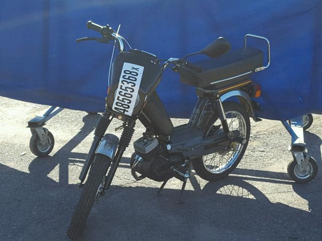 ME2BBW02X1AS12937 - 2000 DUTCHMEN MOPED BLACK photo 2