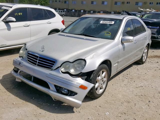 WDBRF61J83A400689 - 2003 MERCEDES-BENZ C 240 SILVER photo 2