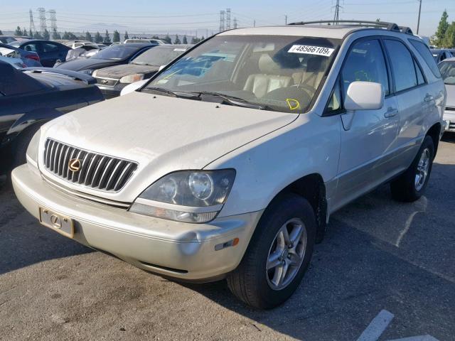 JT6GF10U0Y0062684 - 2000 LEXUS RX 300 WHITE photo 2