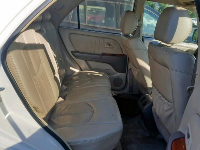 JT6GF10U0Y0062684 - 2000 LEXUS RX 300 WHITE photo 6