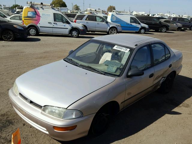 1Y1SK5282VZ408453 - 1997 GEO PRIZM LSI GRAY photo 2