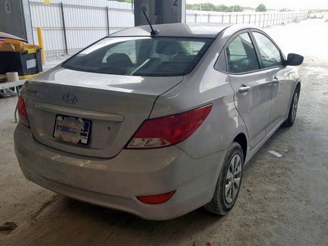 KMHCT4AE2HU273379 - 2017 HYUNDAI ACCENT SE SILVER photo 4