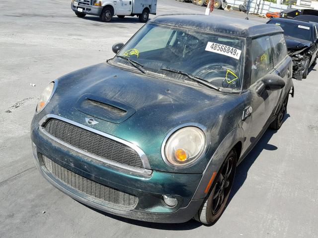 WMWMM33589TP93409 - 2009 MINI COOPER S C GREEN photo 2