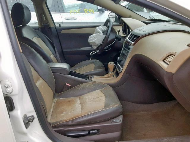 1G1ZE5E73BF377880 - 2011 CHEVROLET MALIBU LTZ თეთრი ფოტო 5