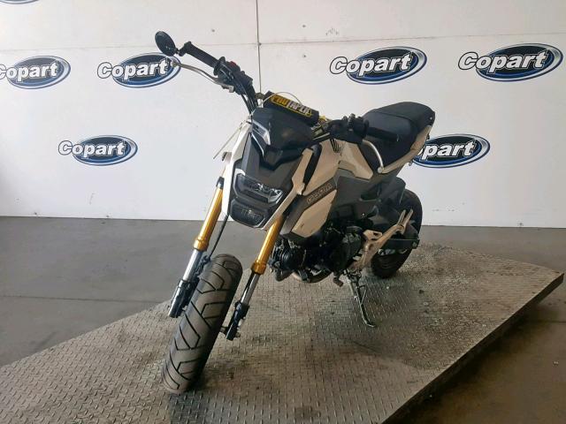 MLHJC7515J5008117 - 2018 HONDA GROM WHITE photo 2