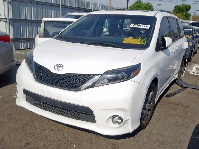 5TDXZ3DC4HS824196 - 2017 TOYOTA SIENNA SE WHITE photo 2