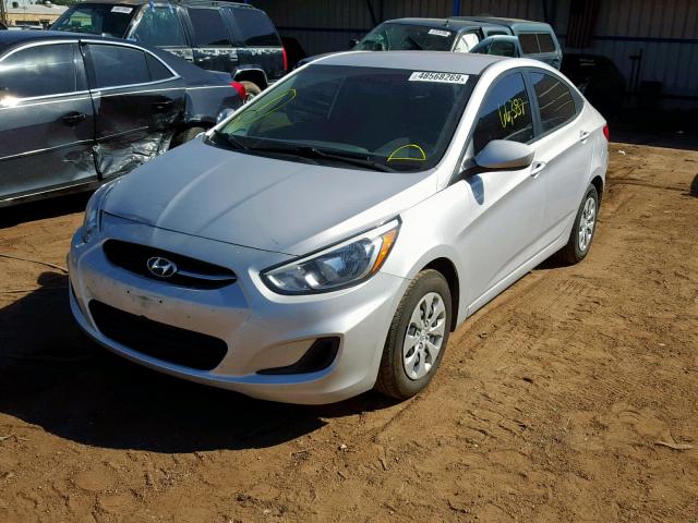 KMHCT4AE5GU061977 - 2016 HYUNDAI ACCENT SE SILVER photo 2