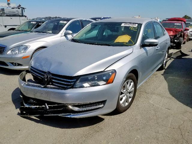 1VWBP7A30EC012318 - 2014 VOLKSWAGEN PASSAT SE SILVER photo 2