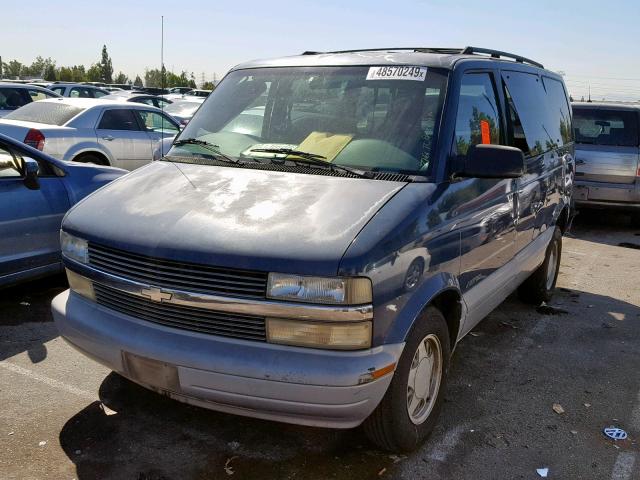 1GNDM19W0YB106040 - 2000 CHEVROLET ASTRO BLUE photo 2