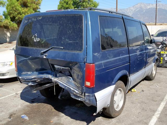 1GNDM19W0YB106040 - 2000 CHEVROLET ASTRO BLUE photo 4