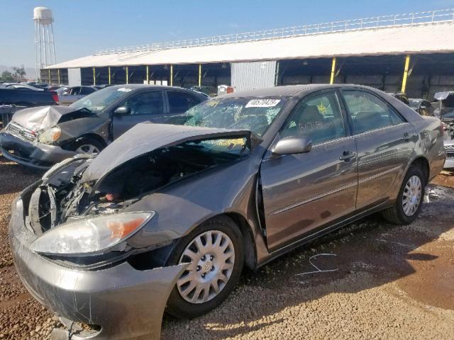 4T1BE32K04U850182 - 2004 TOYOTA CAMRY LE GRAY photo 2