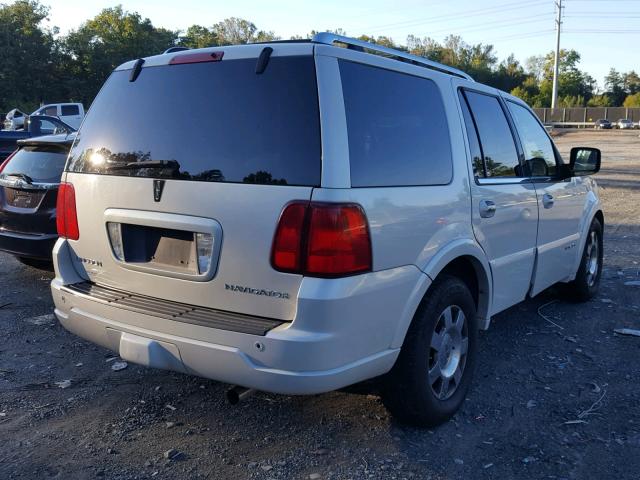 5LMFU28525LJ01470 - 2005 LINCOLN NAVIGATOR 白色 照片 4