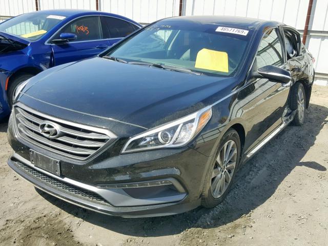 5NPE34AF5FH074825 - 2015 HYUNDAI SONATA SPO BLACK photo 2