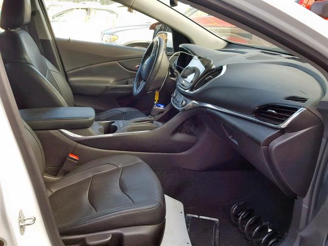 1G1RD6S56HU101886 - 2017 CHEVROLET VOLT PREMI WHITE photo 5