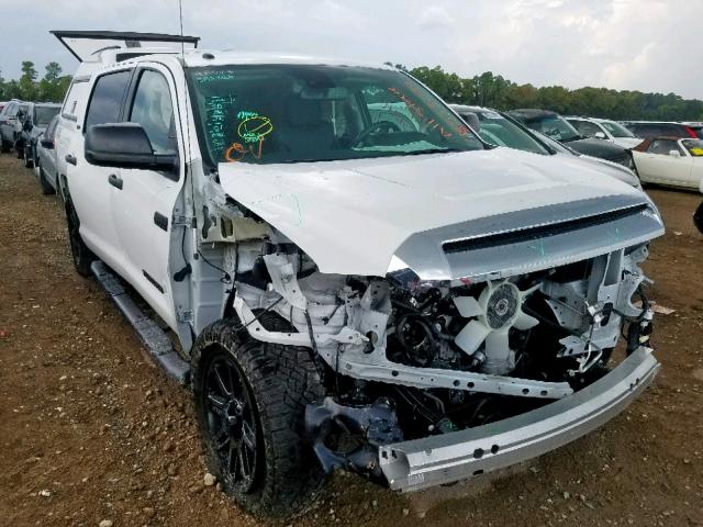 5TFDY5F11KX842136 - 2019 TOYOTA TUNDRA CRE WHITE photo 1