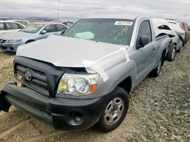 5TENX22N46Z216884 - 2006 TOYOTA TACOMA SILVER photo 2