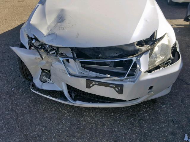 JTHCK262265006355 - 2006 LEXUS IS 250 WHITE photo 9