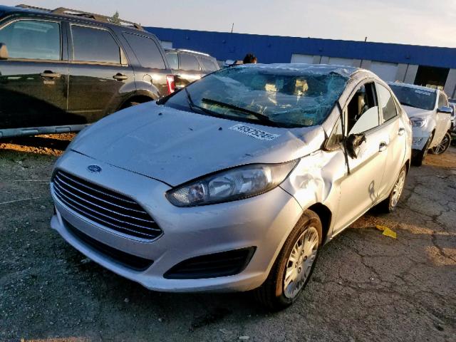 3FADP4AJ8EM171469 - 2014 FORD FIESTA S SILVER photo 2