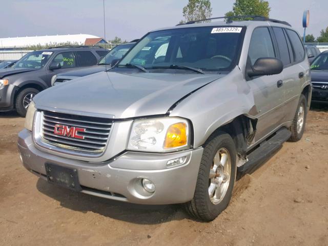 1GKDT13S962290171 - 2006 GMC ENVOY SILVER photo 2