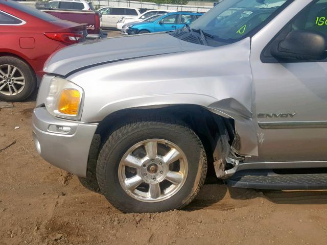 1GKDT13S962290171 - 2006 GMC ENVOY SILVER photo 9