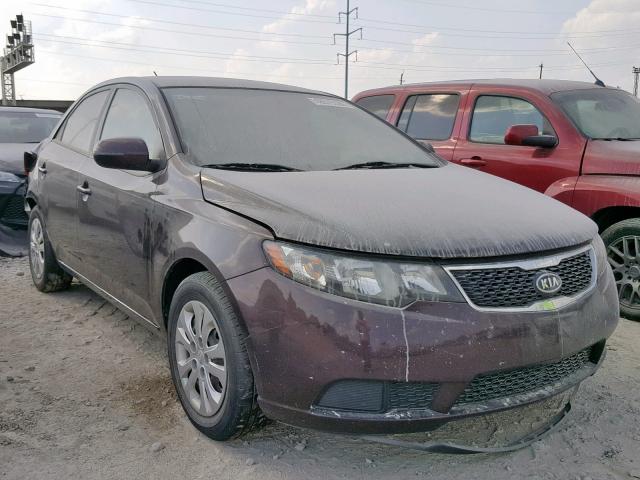 KNAFU4A2XB5402780 - 2011 KIA FORTE EX MAROON photo 1