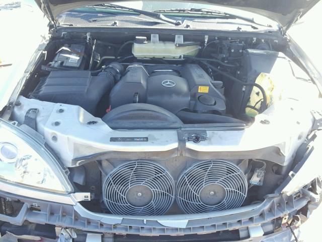 4JGAB54E22A366990 - 2002 MERCEDES-BENZ ML 320 SILVER photo 7