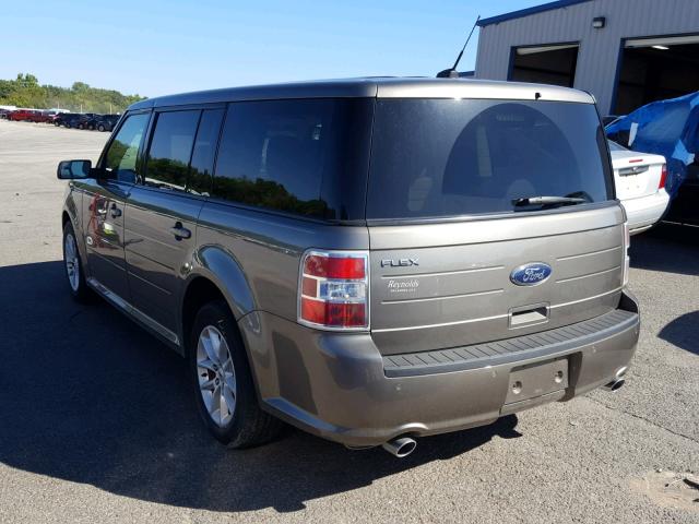 2FMGK5B89EBD27068 - 2014 FORD FLEX SE GRAY photo 3