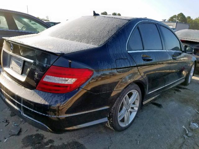 WDDGF4HBXCA621650 - 2012 MERCEDES-BENZ C 250 BLACK photo 4