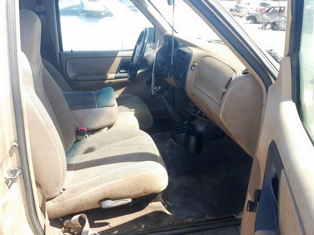 1FTYR10CXXUB06337 - 1999 FORD RANGER TAN photo 5