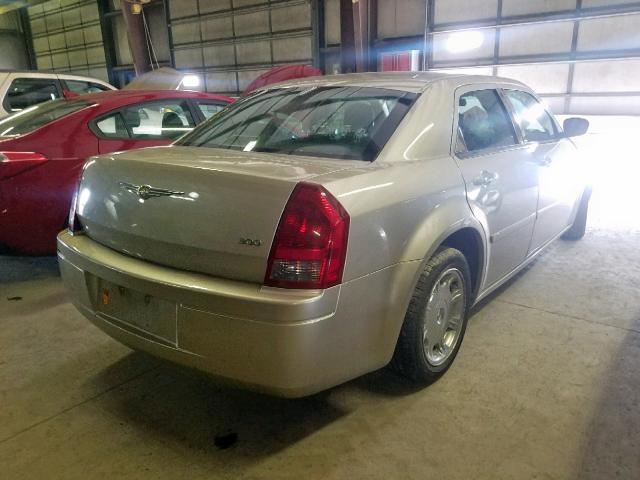 2C3KA43R96H159955 - 2006 CHRYSLER 300 TAN photo 4