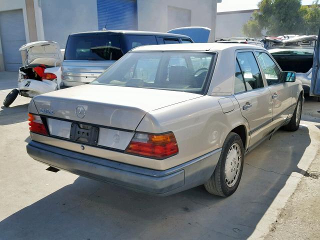 WDBEA30D1KB024045 - 1989 MERCEDES-BENZ 300 E TAN photo 4