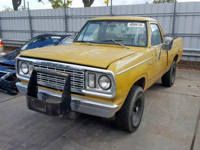 W14BF7S060434 - 1977 DODGE RAM 100 YELLOW photo 2