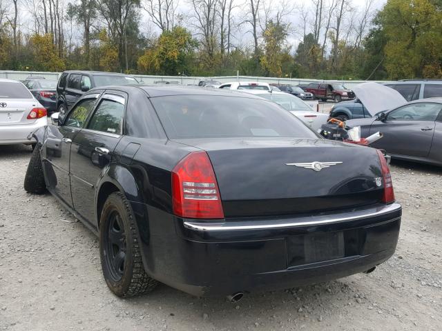 2C3JA63H65H179111 - 2005 CHRYSLER 300C BLACK photo 3