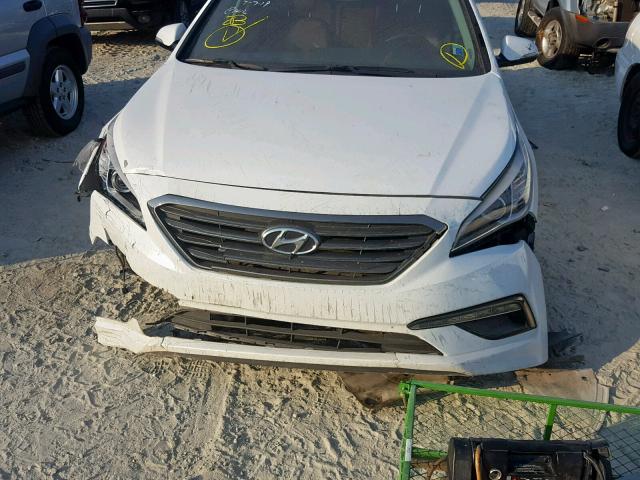 5NPE34AF4FH200754 - 2015 HYUNDAI SONATA SPO WHITE photo 9