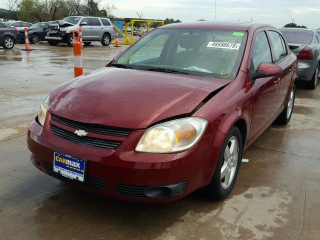 1G1AL58F187116109 - 2008 CHEVROLET COBALT LT RED photo 2