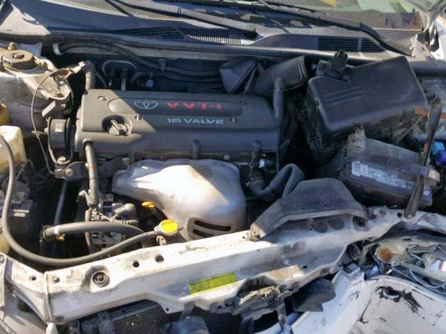 4T1BE32K25U570166 - 2005 TOYOTA CAMRY LE WHITE photo 7