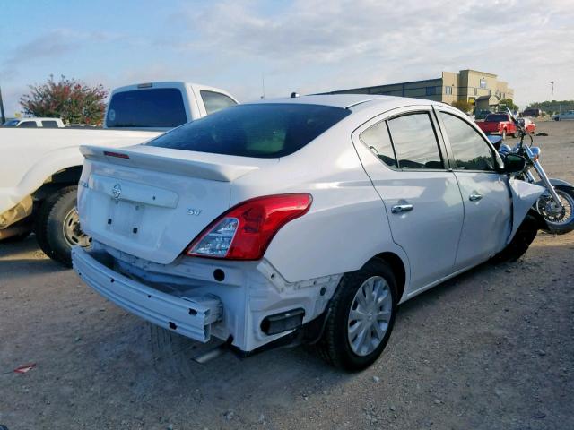 3N1CN7AP0HL869217 - 2017 NISSAN VERSA S WHITE photo 4