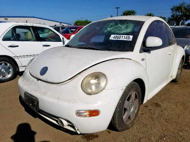 3VWCA21C1XM430543 - 1999 VOLKSWAGEN NEW BEETLE თეთრი ფოტო 2