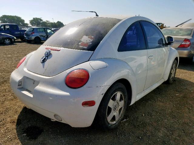 3VWCA21C1XM430543 - 1999 VOLKSWAGEN NEW BEETLE თეთრი ფოტო 4