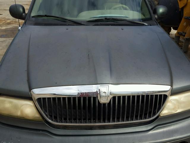 5LMRU27A4XLJ31584 - 1999 LINCOLN NAVIGATOR 绿色 照片 7