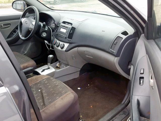 KMHDU46D38U497875 - 2008 HYUNDAI ELANTRA GL GRAY photo 5